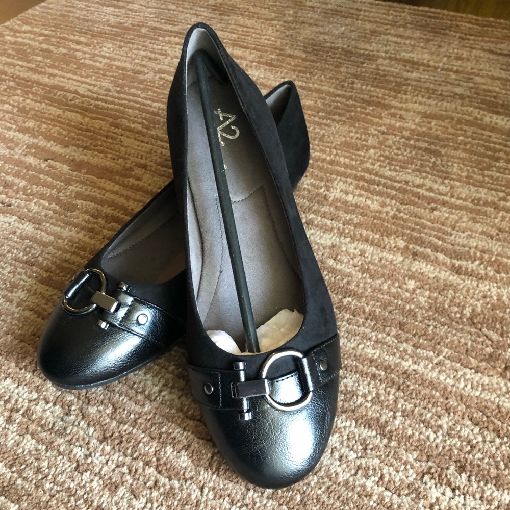 NWT Black Flats by Aerosoles